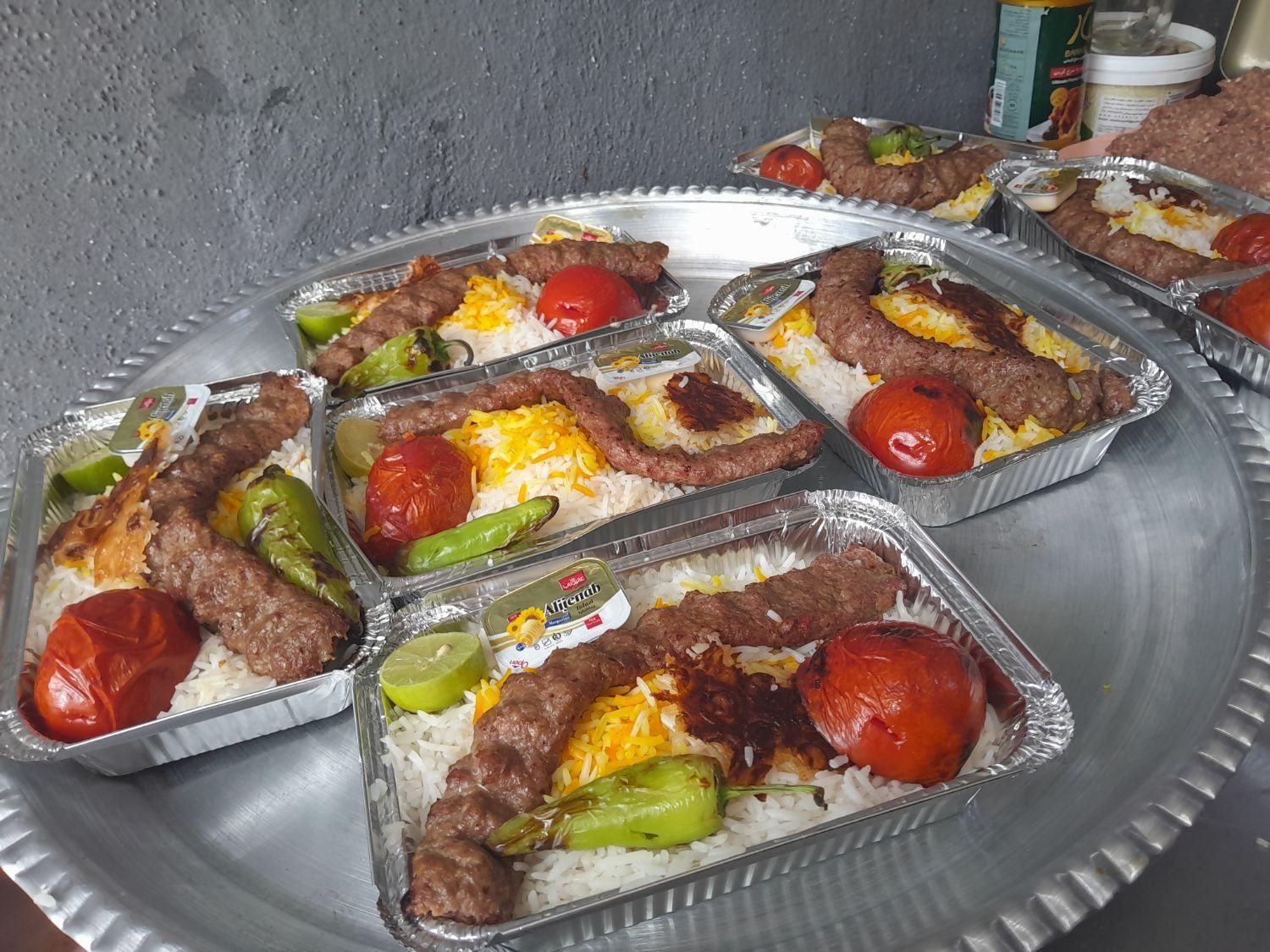 غذای پرسنلی در عباس آباد